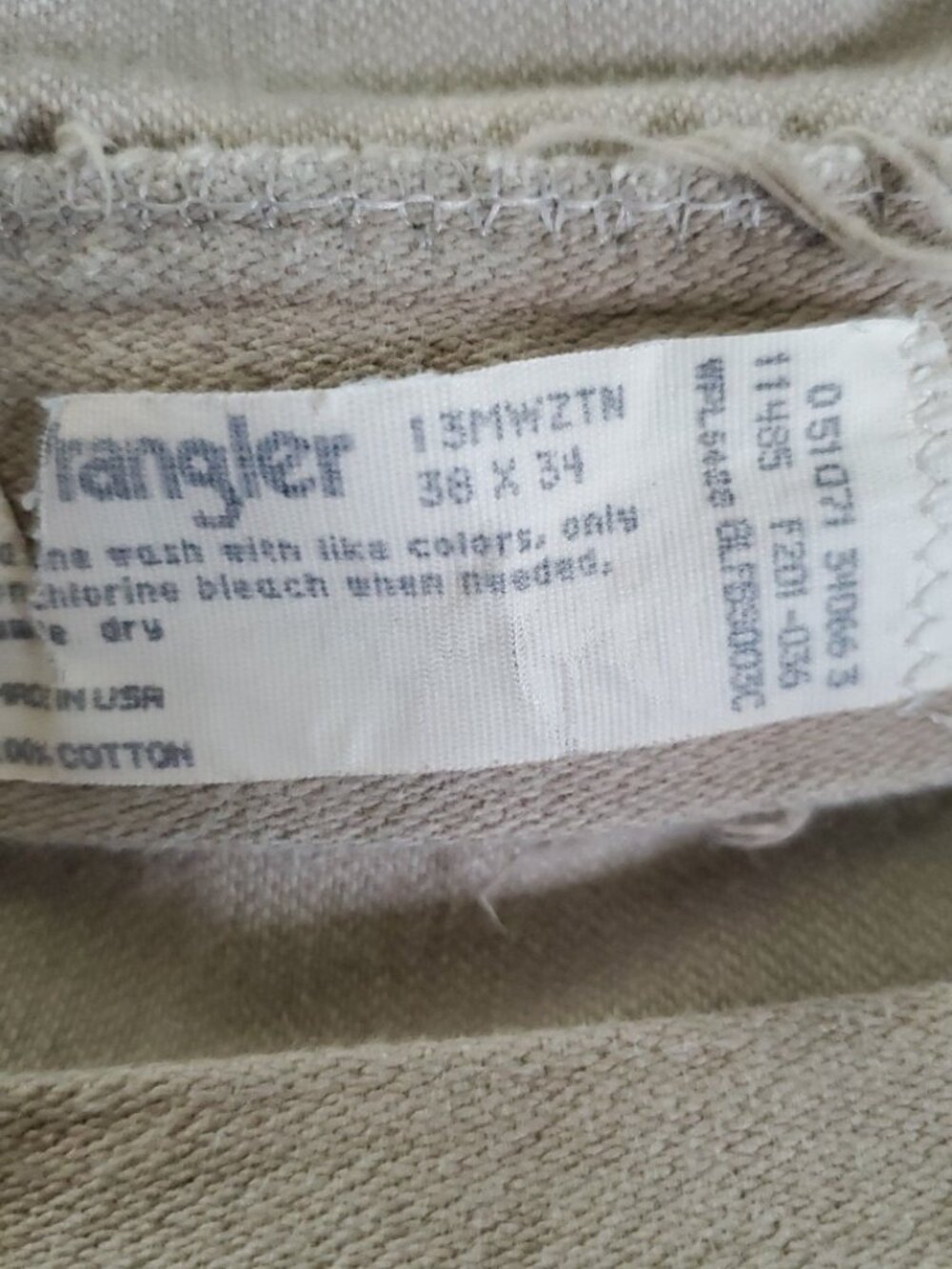 Wrangler Jeans Mens 38x34 936 USA Made Cowboy Slim Tan Beige Western 80s Vintage - Picture 7 of 12